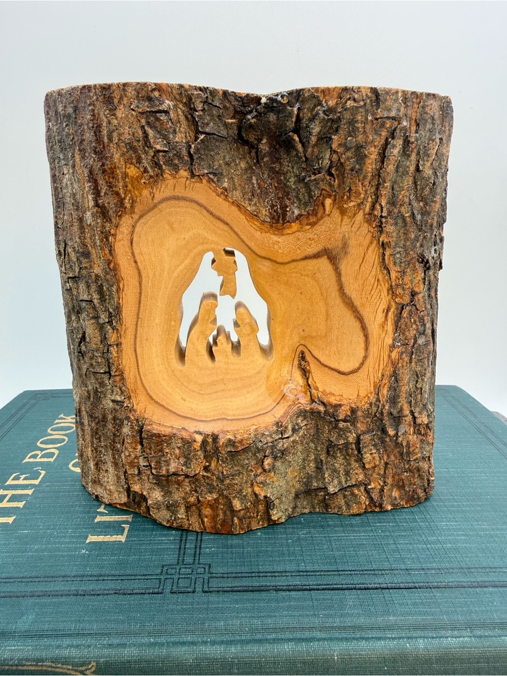 Rustic Wood Nativity Scene - Hand Cut Live Edge Log